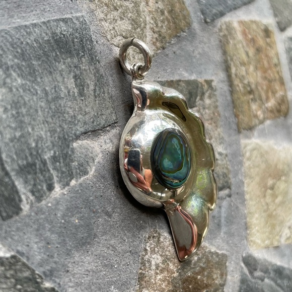 Mother of Pearl Sterling Silver pendant - Picture 7 of 10
